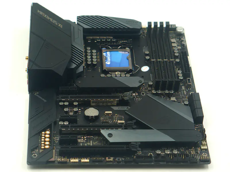 Základní deska Asus ROG MAXIMUS XI HERO (WI-FI)